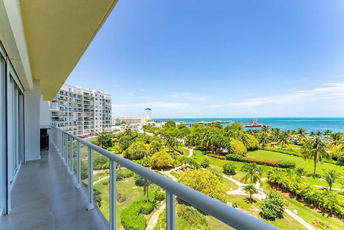 Beach Front Apartment With Beach Access Amara Cancun